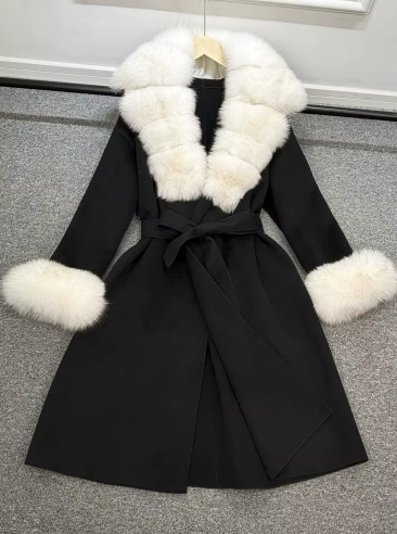 Anda Fur Coat Black White